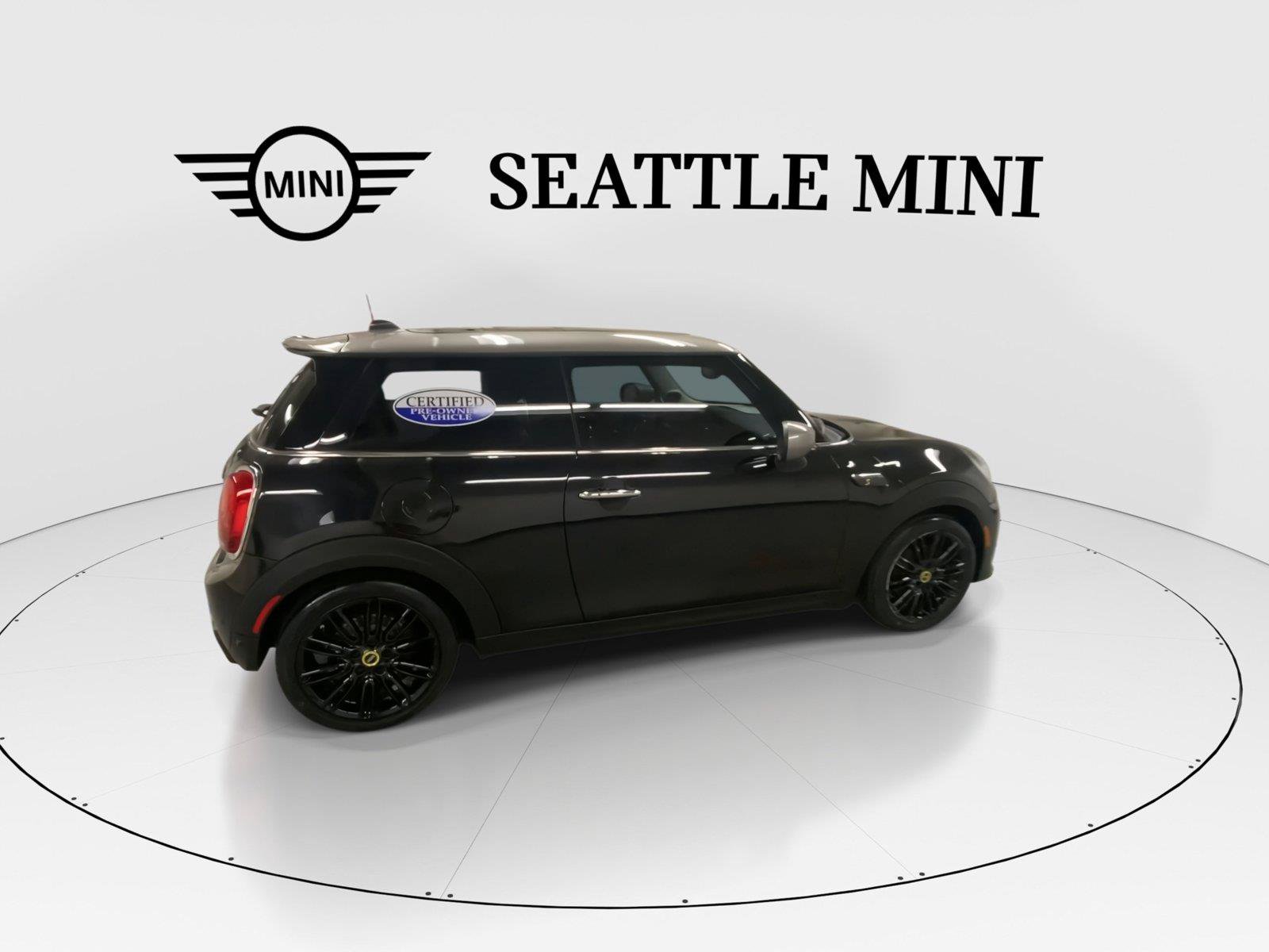 Used 2024 MINI Cooper SE FWD image 11