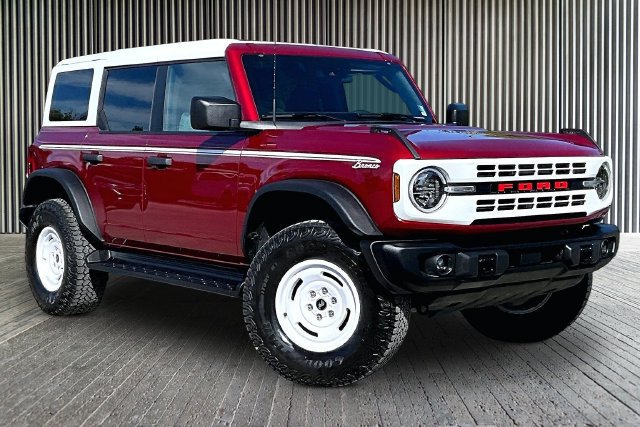 Used 2026 Ford Bronco Heritage Edition AWD/4WD image 10