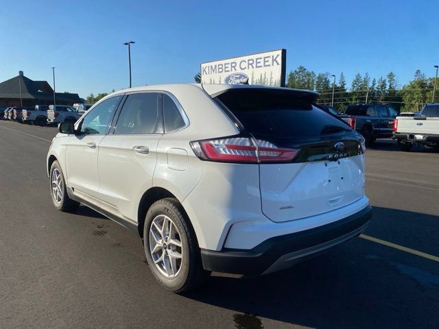 Used 2024 Ford Edge SEL w/ Convenience Package AWD/4WD image 3