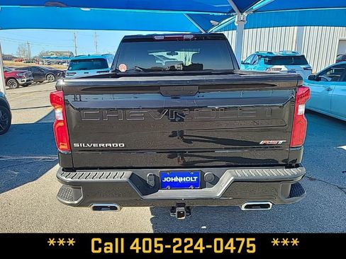 Used 2021 Chevrolet Silverado 1500 RST w/ Z71 Off-Road Package image 12