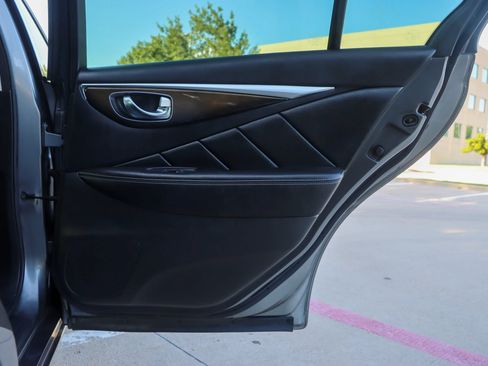 Used 2018 INFINITI Q50 Luxe RWD image 11