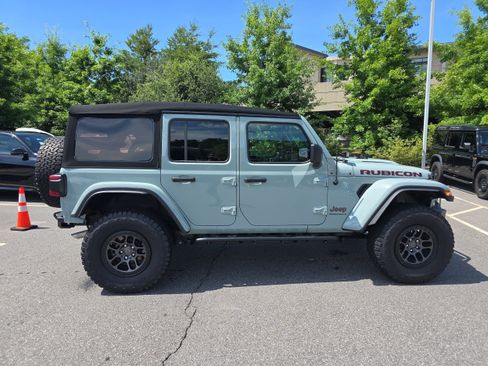Used 2023 Jeep Wrangler Unlimited Rubicon w/ Xtreme 35 Tire Package AWD/4WD image 2