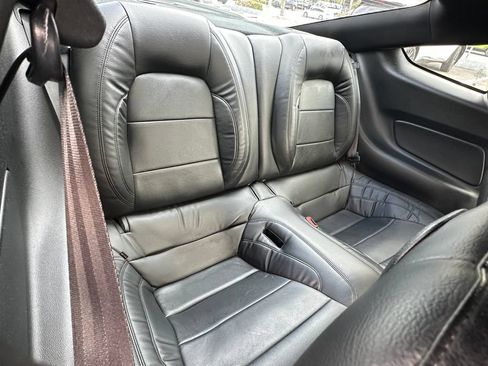 Used 2018 Ford Mustang GT RWD image 19