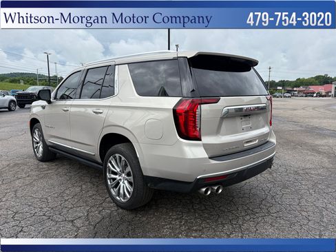 Used 2021 GMC Yukon Denali w/ Denali Premium Package AWD/4WD image 7