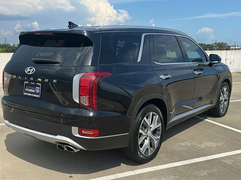 Used 2022 Hyundai Palisade SEL w/ 8P Bench Seat Package FWD image 13