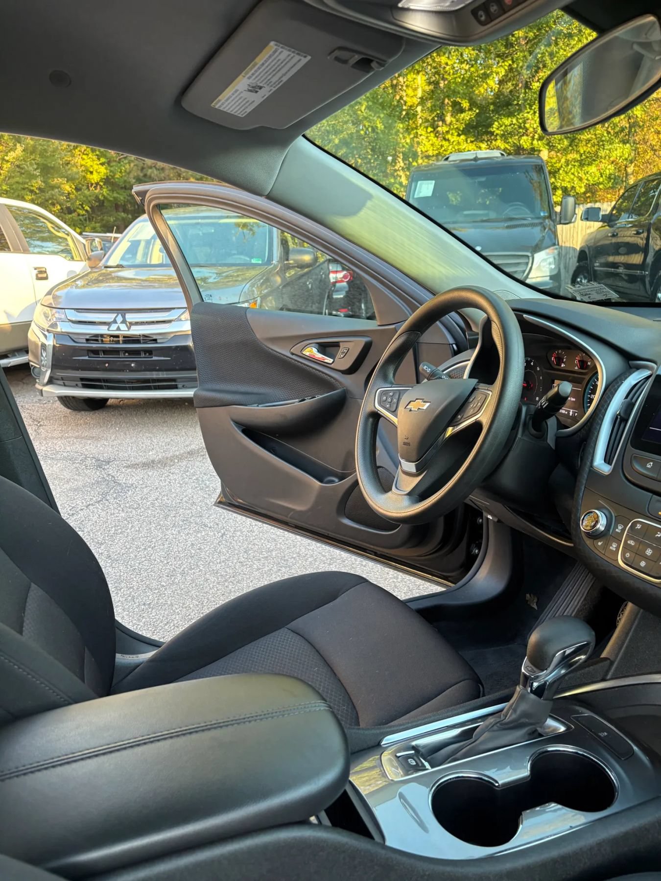 Used 2023 Chevrolet Malibu LT FWD image 52