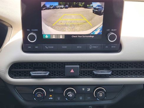 Used 2024 Honda HR-V LX image 17