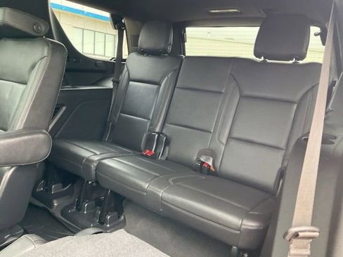 Used 2021 Chevrolet Tahoe Z71 w/ Rear Media and Nav Package image 27