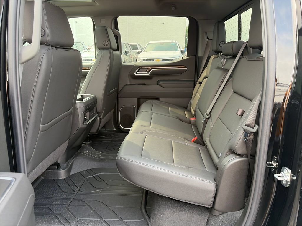 New 2026 Chevrolet Silverado 1500 RST AWD/4WD image 26