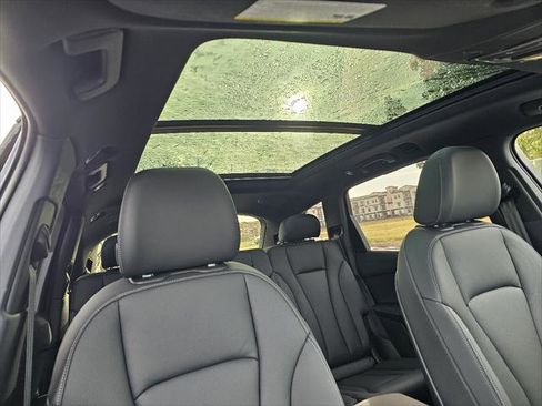 New 2026 Audi Q7 3.0T Premium Plus image 3
