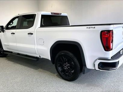 Used 2024 GMC Sierra 1500 Pro w/ Graphite Edition