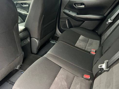 Used 2023 Nissan Sentra SR w/ Electronics Package image 5