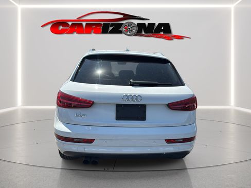 Used 2017 Audi Q3 2.0T Premium Plus w/ Premium Plus Package FWD image 7