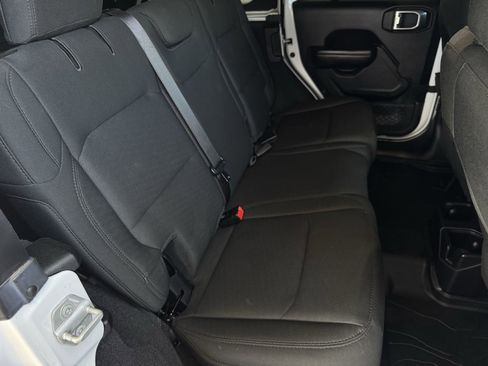 Used 2020 Jeep Wrangler Unlimited Sport S image 20