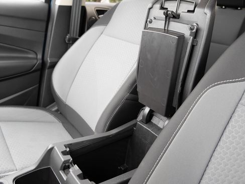 Used 2017 Ford Escape SE w/ Equipment Group 201A image 53