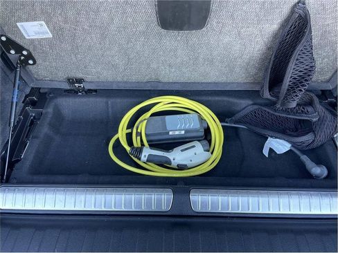 Used 2018 BMW X5 xDrive40e AWD/4WD image 18