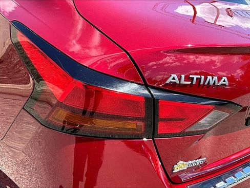 Used 2023 Nissan Altima 2.5 SV AWD/4WD image 31