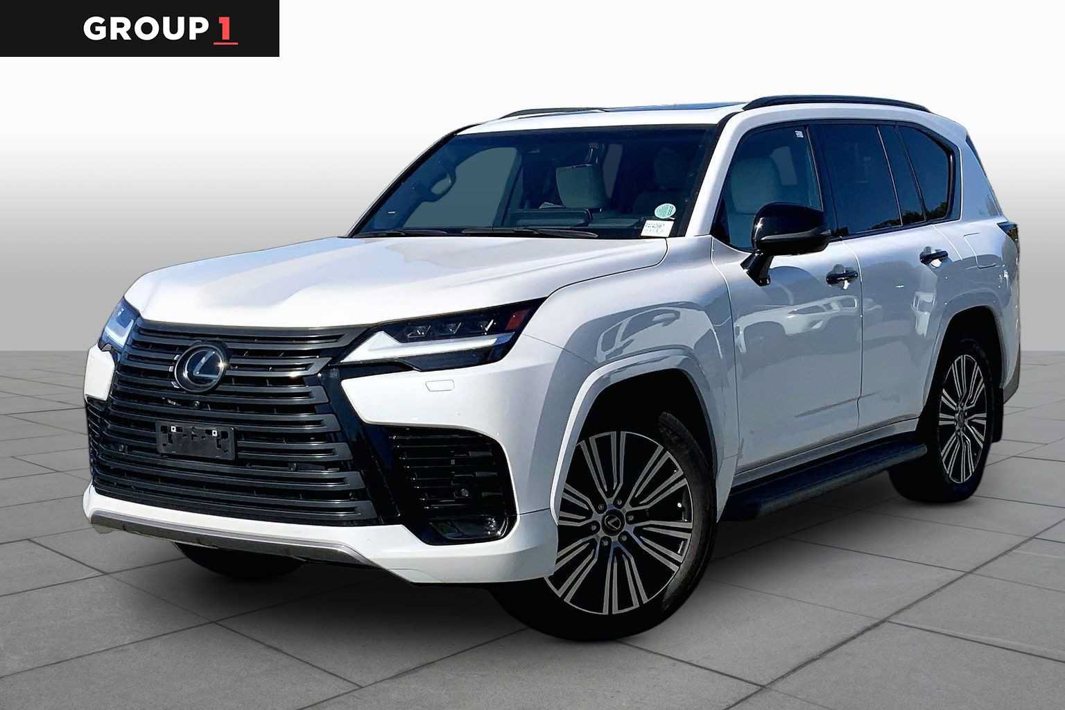Used 2024 Lexus LX 600 4WD w/ Appearance Package image 1