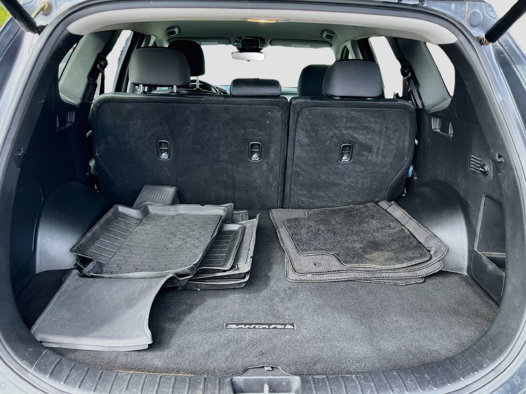 Used 2023 Hyundai Santa Fe SEL FWD image 26