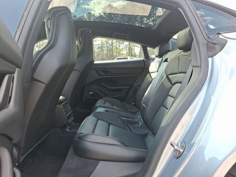 Used 2020 Porsche Taycan 4S image 11