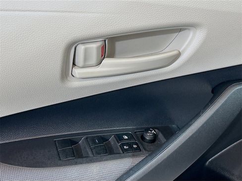 Used 2024 Toyota Corolla LE image 15