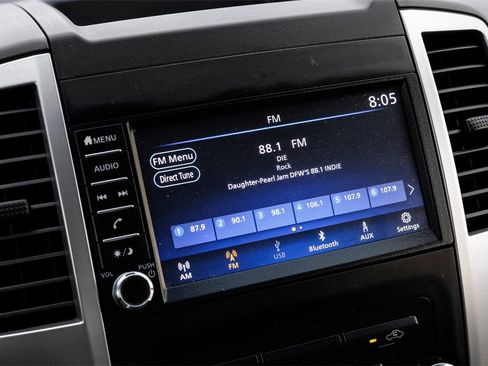 Used 2019 Nissan Frontier S image 26