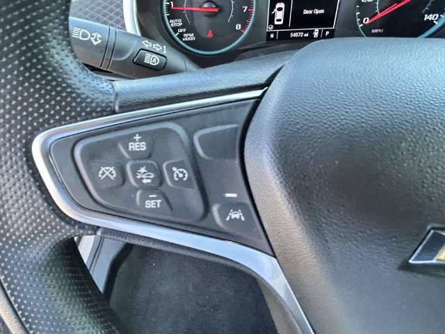 Used 2025 Chevrolet Malibu LT FWD image 9