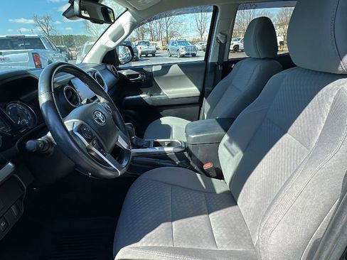 Used 2021 Toyota Tacoma SR5 image 9