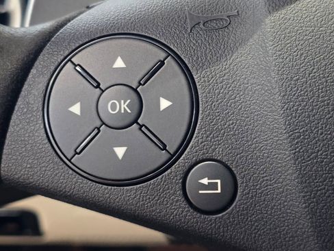 Used 2012 Mercedes-Benz SLS AMG Roadster image 43