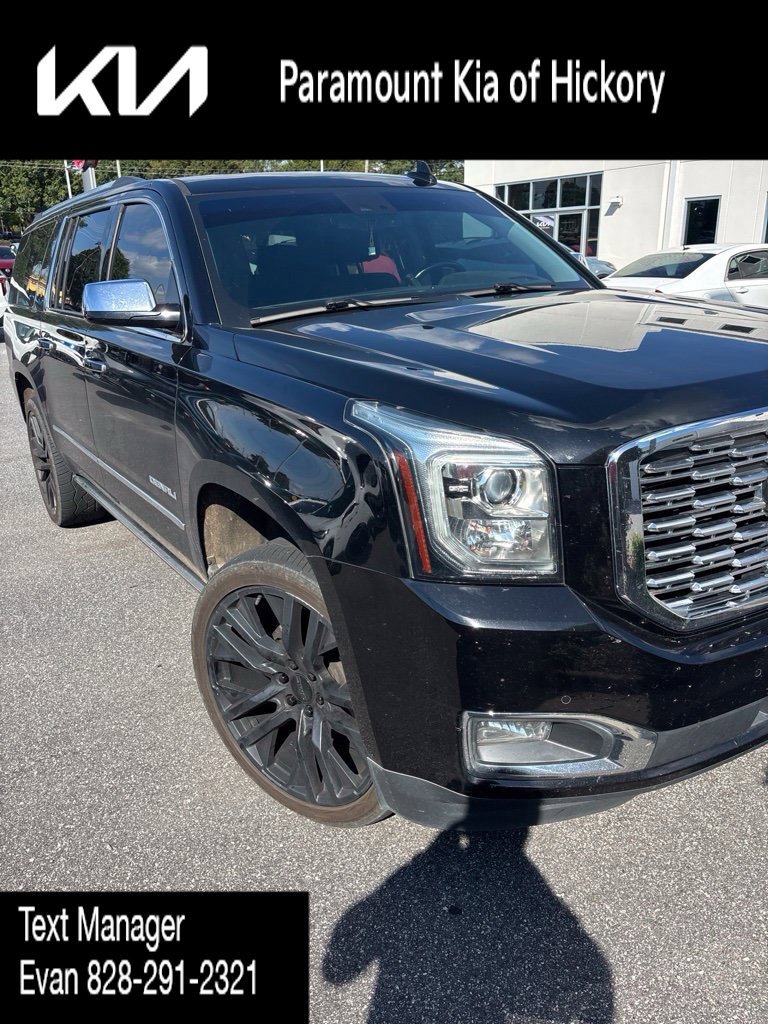 Used 2018 GMC Yukon XL Denali w/ Denali Ultimate Package AWD/4WD image 1