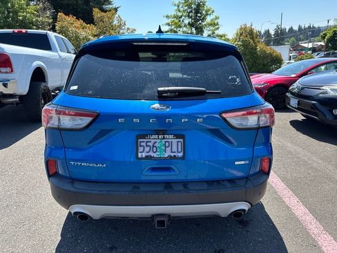 Used 2020 Ford Escape Titanium AWD/4WD image 8