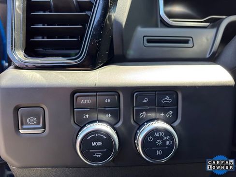 Used 2023 GMC Sierra 1500 AT4 w/ AT4 Preferred Package image 19
