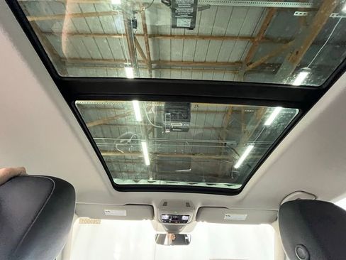 New 2026 Volkswagen Atlas SEL Premium R-Line image 13