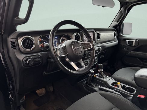 Used 2021 Jeep Wrangler Unlimited Sahara w/ Cold Weather Group image 12