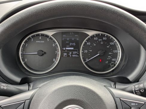 Used 2023 Nissan Kicks S image 21