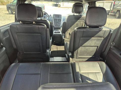 Used 2018 Dodge Grand Caravan GT image 15