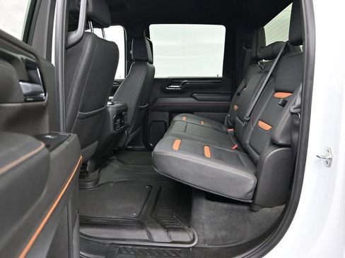 Used 2025 GMC Sierra 2500 AT4 AWD/4WD image 26
