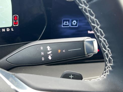 Certified 2025 Chevrolet Traverse LT image 18