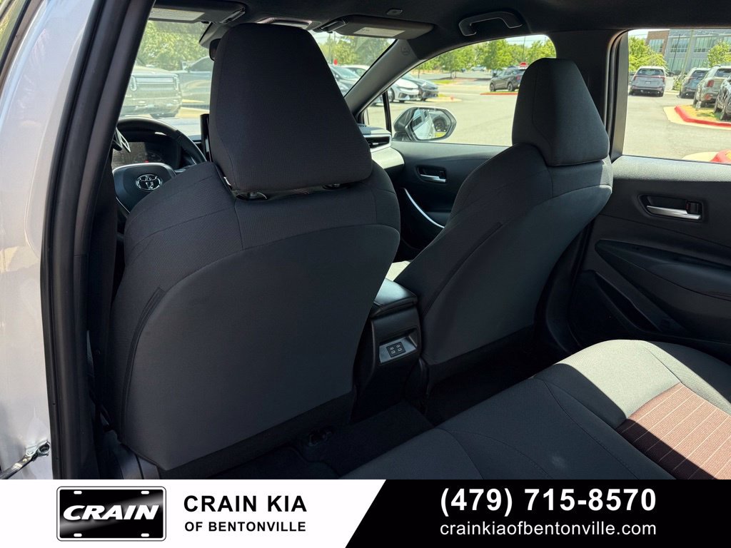Used 2025 Toyota Corolla SE FWD image 25
