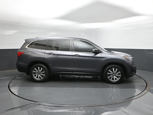 Used 2021 Honda Pilot EX image 11