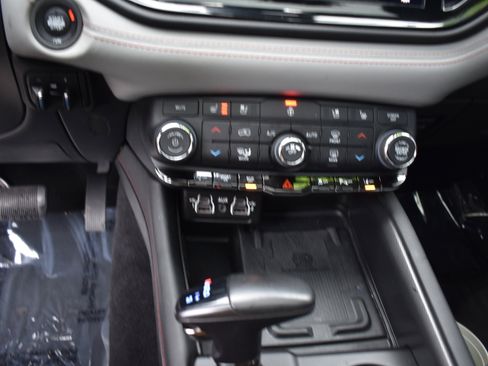 Used 2023 Dodge Durango GT image 20