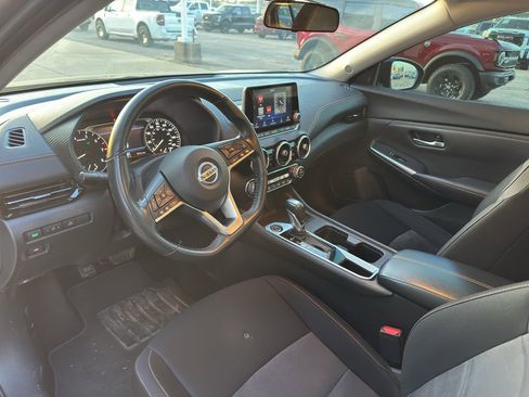 Used 2023 Nissan Sentra SR w/ Trunk Package image 12