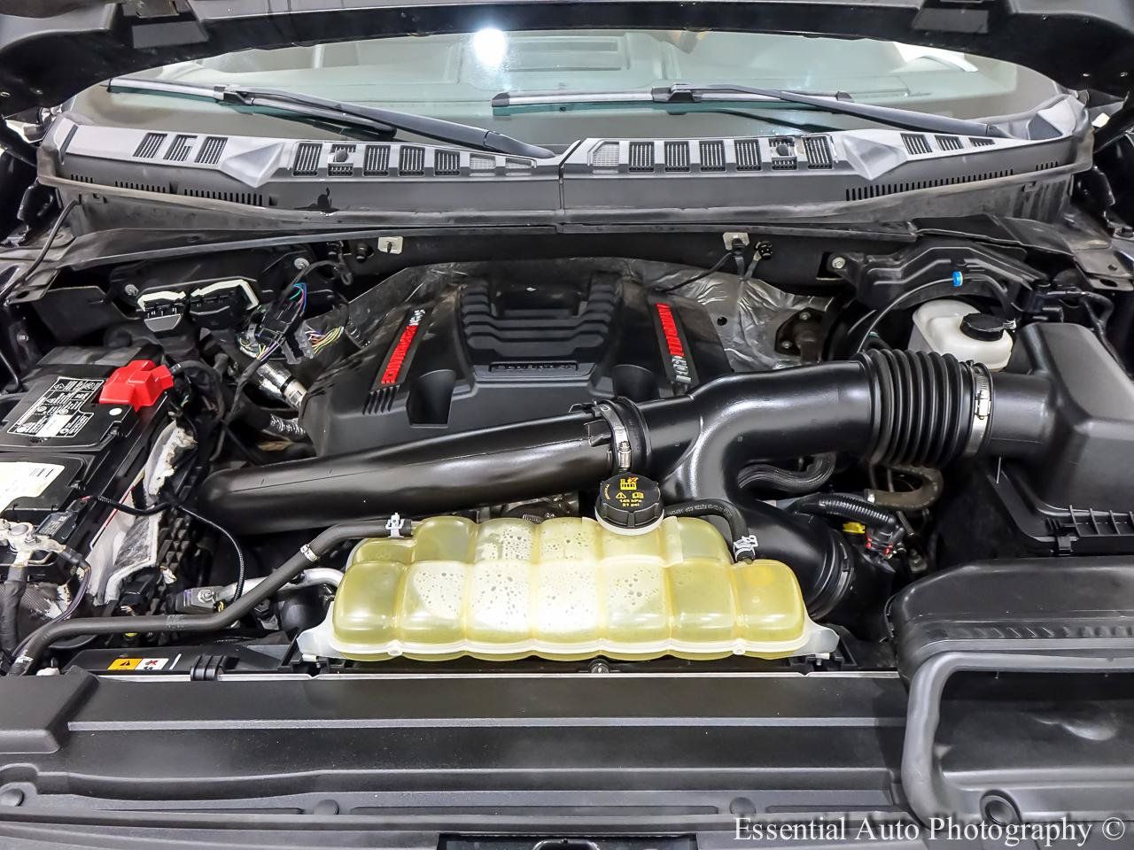Used 2019 Ford F150 Raptor w/ Equipment Group 802A Luxury AWD/4WD image 40