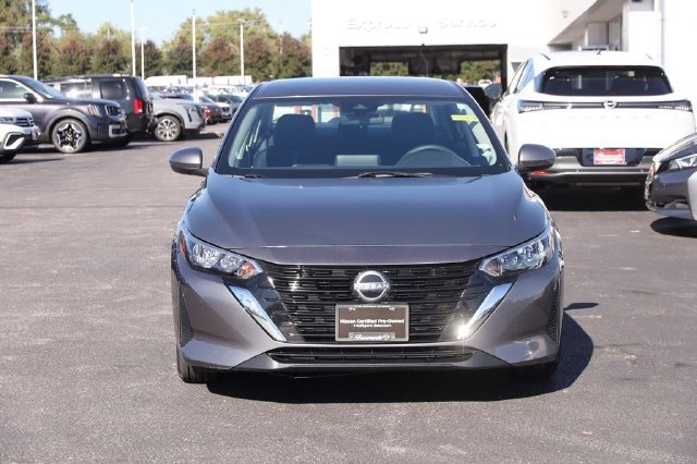 Certified 2024 Nissan Sentra SV FWD image 4