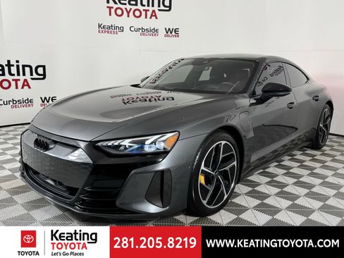 Used 2023 Audi RS e-tron GT w/ Carbon Performance Package image 8