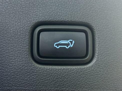 Used 2025 Hyundai Palisade SEL image 32