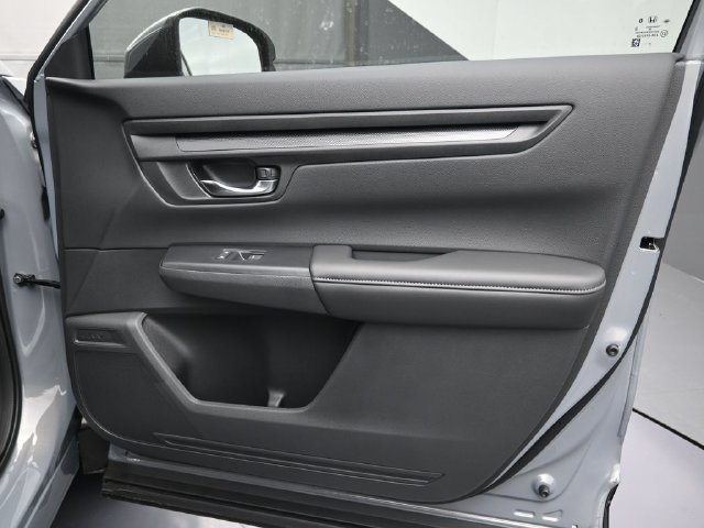Used 2026 Honda CR-V LX image 7