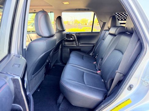 Used 2019 Toyota 4Runner TRD Off-Road Premium AWD/4WD image 20