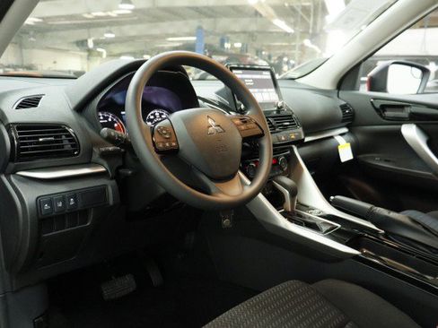 New 2026 Mitsubishi Eclipse Cross ES AWD/4WD image 5