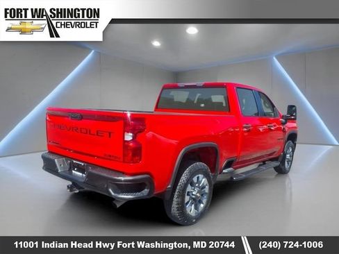 Used 2024 Chevrolet Silverado 2500 Custom w/ Custom Convenience Package AWD/4WD image 3